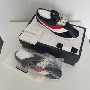 GUCCI BLACK BUTTERFLY EMBELLISHED SNEAKERS